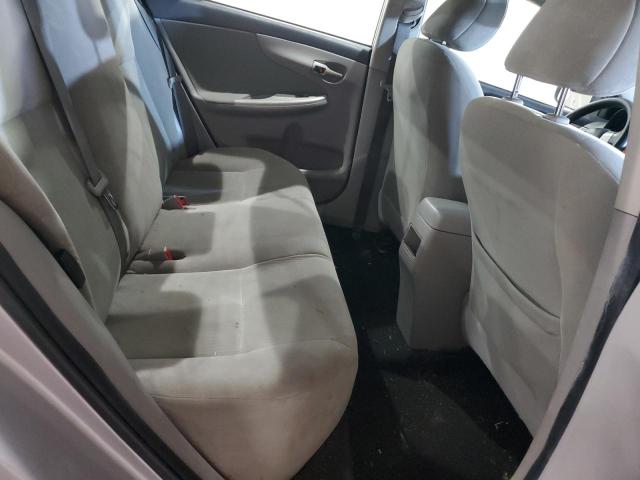 2T1BU4EE3BC678176 - 2011 TOYOTA COROLLA BASE Argent photo 10