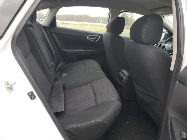 3N1AB7AP5KY375770 - 2019 NISSAN SENTRA S 白色 照片 10