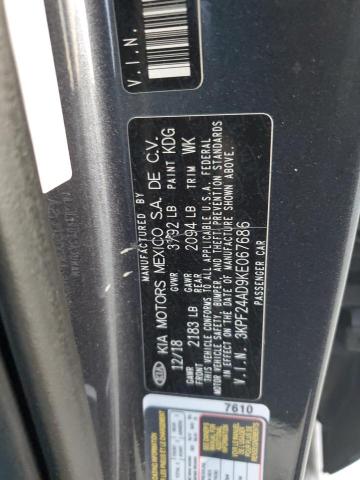 3KPF24AD9KE067686 - 2019 KIA FORTE FE Серый фото 13