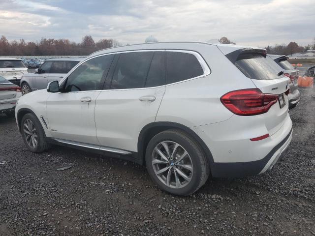 5UXTR9C5XJLC69784 - 2018 BMW X3 XDRIVE30I Blanc photo 2
