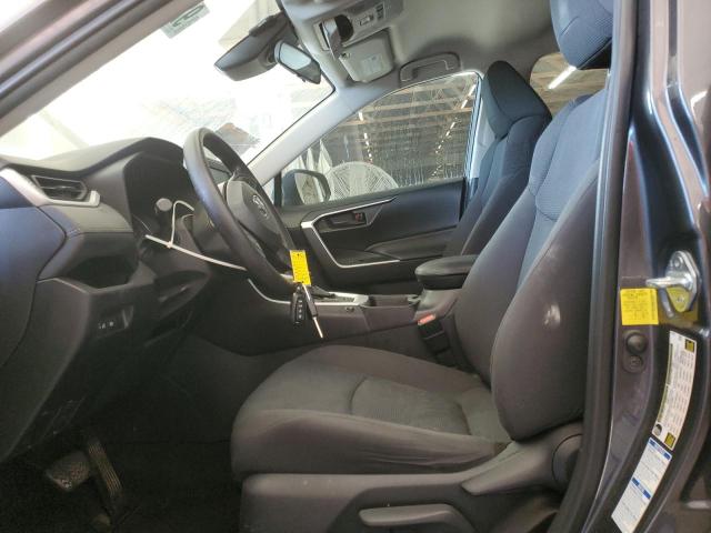 2T3G1RFV6MC164715 - 2021 TOYOTA RAV4 LE ნაცრისფერი ფოტო 7