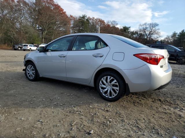 2T1BURHE6JC032122 - 2018 TOYOTA COROLLA L Gümüş foto 2