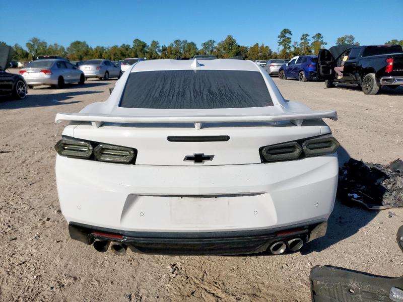 1G1FH1R76H0181439 - 2017 CHEVROLET CAMARO SS თეთრი ფოტო 6