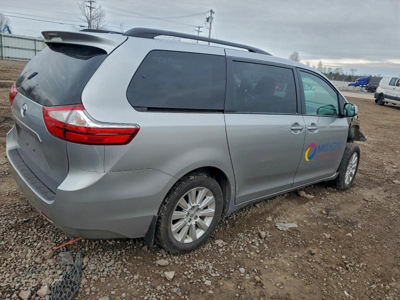 5TDJK3DC2GS145231 - 2016 TOYOTA SIENNA LE SILVER photo 3