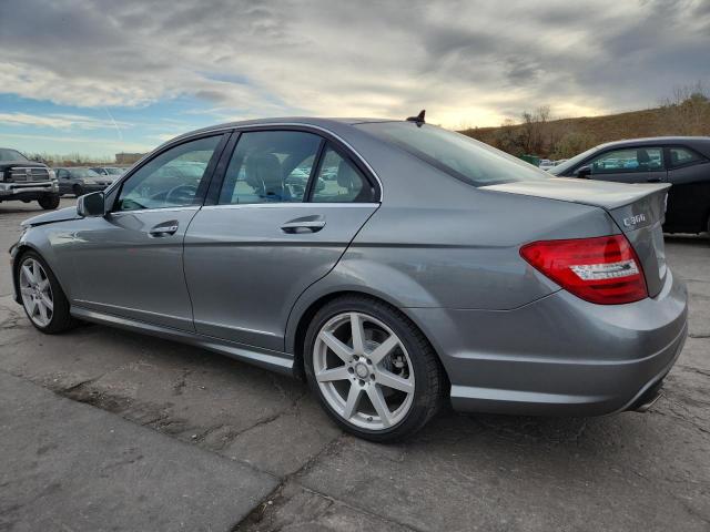 WDDGF8AB1ER320013 - 2014 MERCEDES-BENZ C 300 4MATIC GRAY photo 2