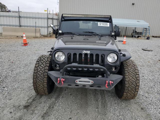 1C4HJWDG4GL296420 - 2016 JEEP WRANGLER U SPORT 黑色 照片 5