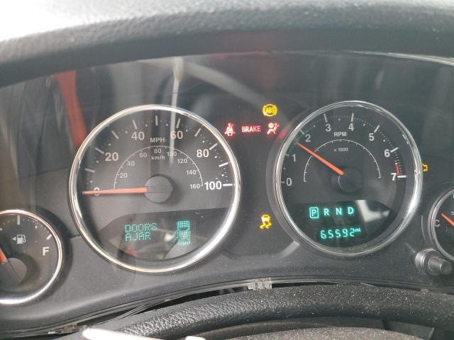 1C4HJWDG4GL296420 - 2016 JEEP WRANGLER U SPORT 黑色 照片 9