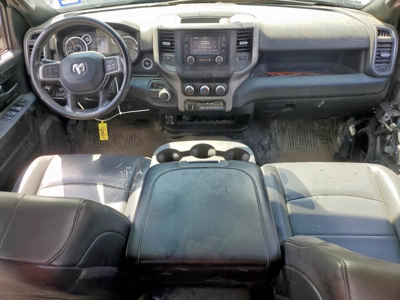 3C6UR4HJ1MG578242 - 2021 RAM 2500 TRADESMAN WHITE photo 8