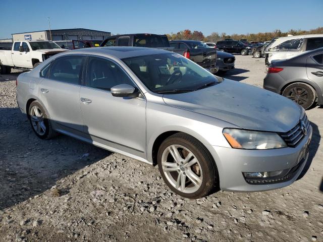 1VWBN7A39EC078002 - 2014 VOLKSWAGEN PASSAT SE ვერცხლისფერი ფოტო 4