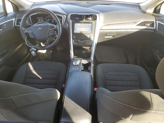 3FA6P0LU3KR225011 - 2019 FORD FUSION SE 白色 照片 8