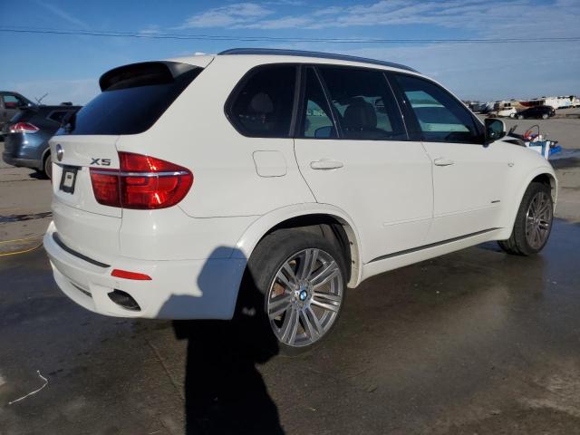 5UXZV4C50D0B02543 - 2013 BMW X5 XDRIVE35I WHITE photo 3