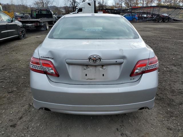 4T1BF3EK0BU765655 - 2011 TOYOTA CAMRY BASE SILVER photo 6