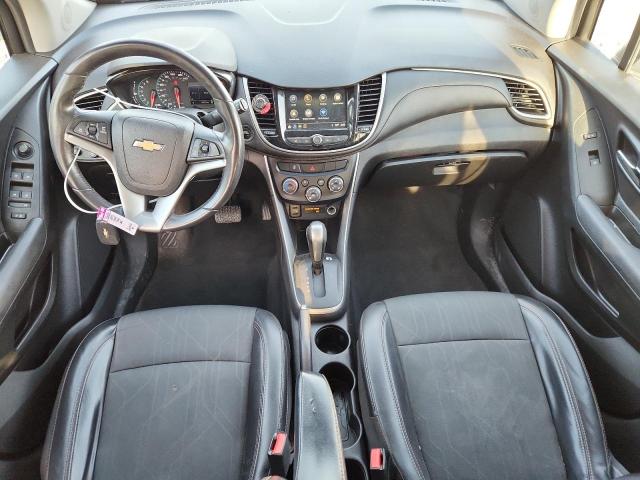 3GNCJLSB9JL414044 - 2018 CHEVROLET TRAX 1LT 银色 照片 8