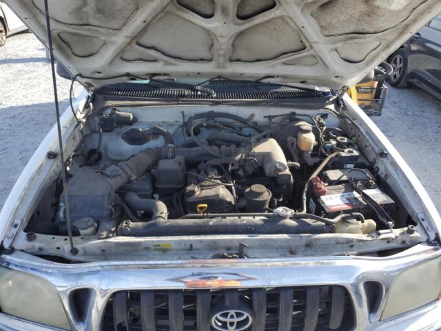 5TEVL52N11Z828059 - 2001 TOYOTA TACOMA XTRACAB WHITE photo 12