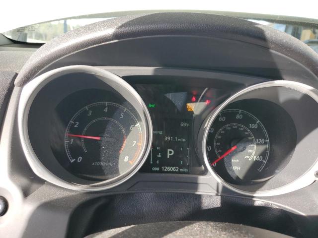 4A4AP3AU8FE059448 - 2015 MITSUBISHI OUTLANDER ES WHITE photo 9