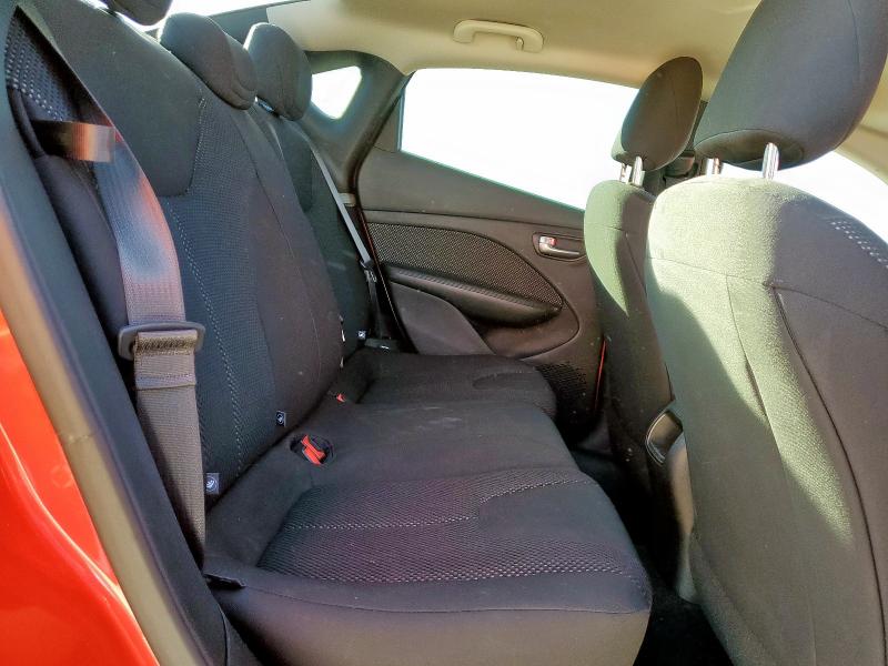 1C3CDFAA5GD728156 - 2016 DODGE DART SE 红色 照片 10