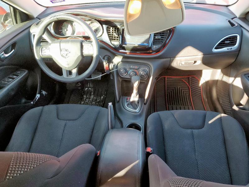 1C3CDFAA5GD728156 - 2016 DODGE DART SE 红色 照片 8