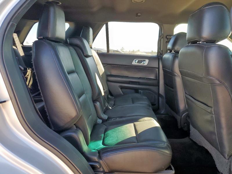 1FM5K7D87FGA92857 - 2015 FORD EXPLORER XLT 银色 照片 11