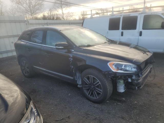 YV440MRR0H2071660 - 2017 VOLVO XC60 T5 DYNAMIC შავი ფოტო 4