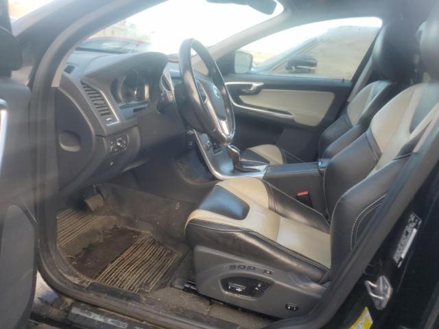 YV440MRR0H2071660 - 2017 VOLVO XC60 T5 DYNAMIC შავი ფოტო 7