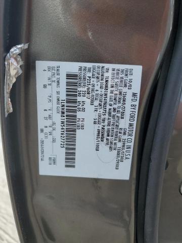 1LNHM81W54Y627725 - 2004 LINCOLN TOWN CAR EXECUTIVE SILVER photo 12