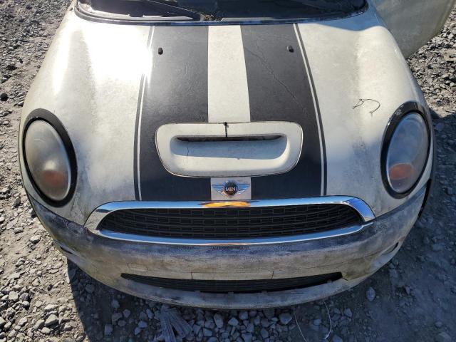 WMWMF73579TW84926 - 2009 MINI COOPER S WHITE photo 11