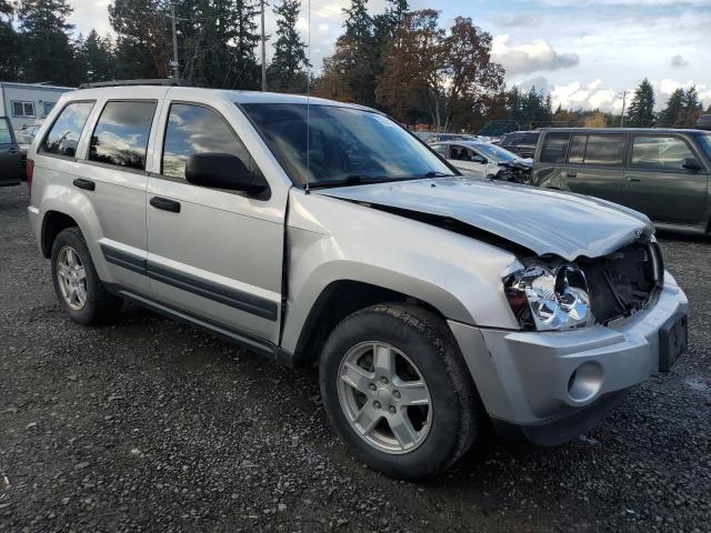 1J4GR48K16C334704 - 2006 JEEP GRAND CHER LAREDO ვერცხლისფერი ფოტო 4