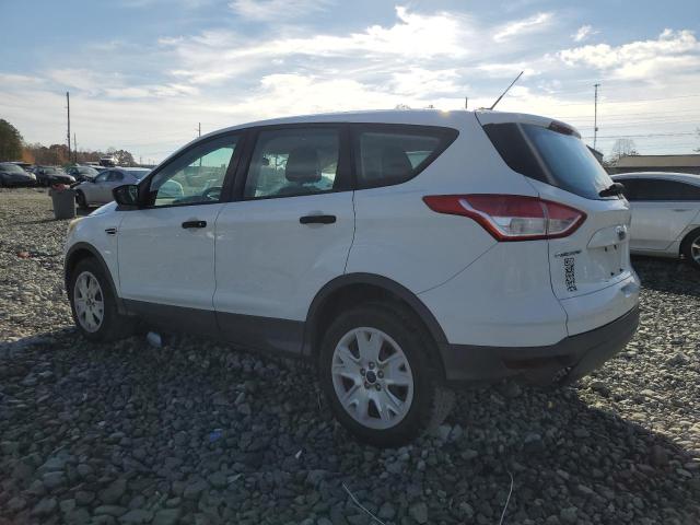 1FMCU0F70DUA90735 - 2013 FORD ESCAPE S WHITE photo 2