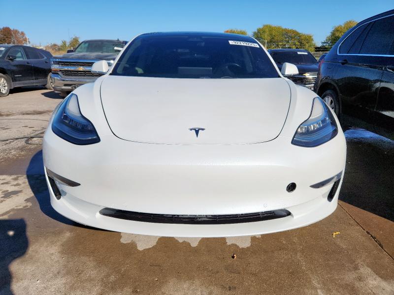 5YJ3E1EA5JF162344 - 2018 TESLA MODEL 3 WHITE photo 5