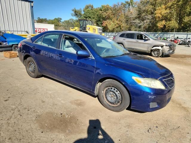 4T4BF3EK2BR123203 - 2011 TOYOTA CAMRY BASE BLUE photo 4