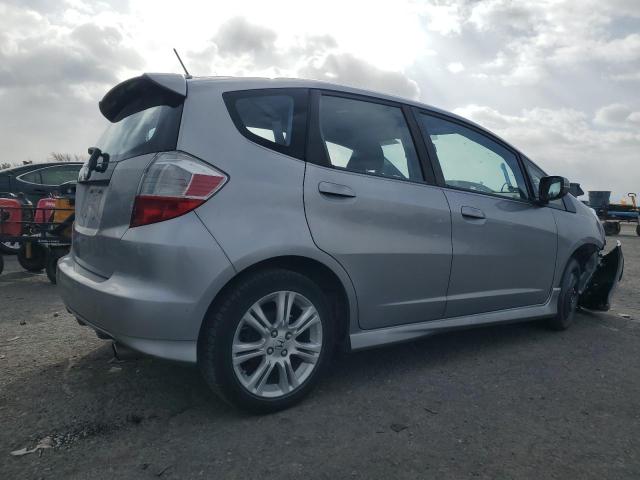 JHMGE88439S045648 - 2009 HONDA FIT SPORT SILVER photo 3
