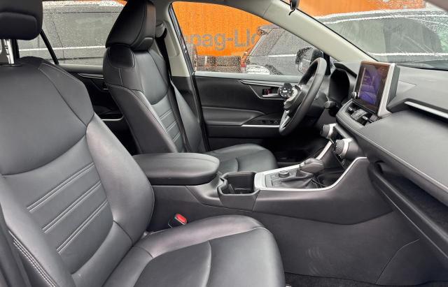 2T3RWRFVXRW191951 - 2024 TOYOTA RAV4 XLE BLUE photo 5