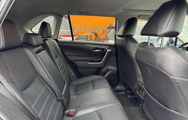 2T3RWRFVXRW191951 - 2024 TOYOTA RAV4 XLE BLUE photo 6