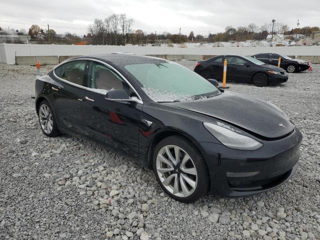 5YJ3E1EB0KF388804 - 2019 TESLA MODEL 3 Qara foto 4