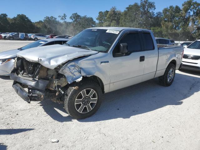 2005 FORD F150, 