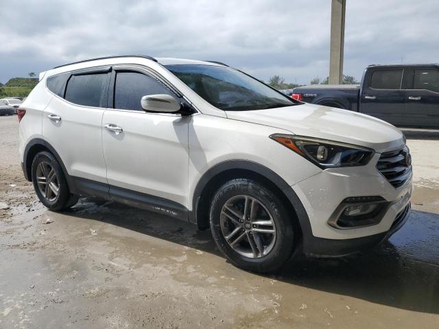 5XYZU3LBXJG534368 - 2018 HYUNDAI SANTA FE S أبيض صورة 4