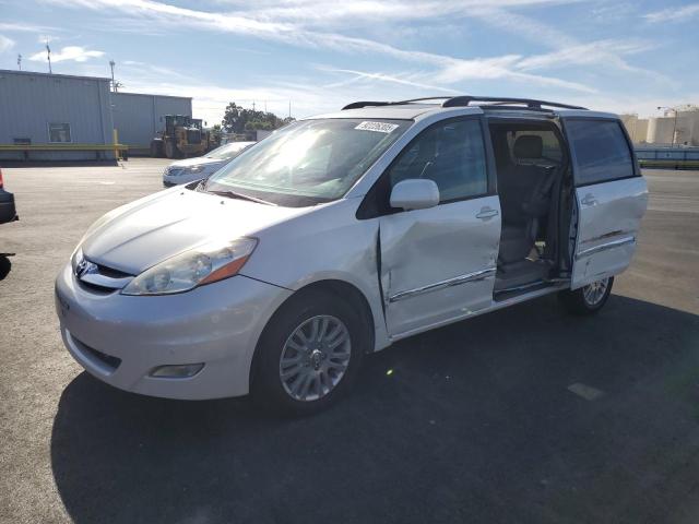 2007 TOYOTA SIENNA XLE, 