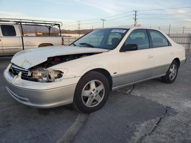 2001 TOYOTA CAMRY LE, 
