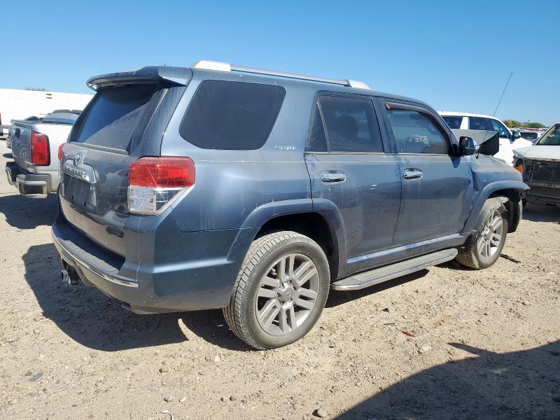 JTEZU5JR5D5057255 - 2013 TOYOTA 4RUNNER SR5 BLUE photo 3