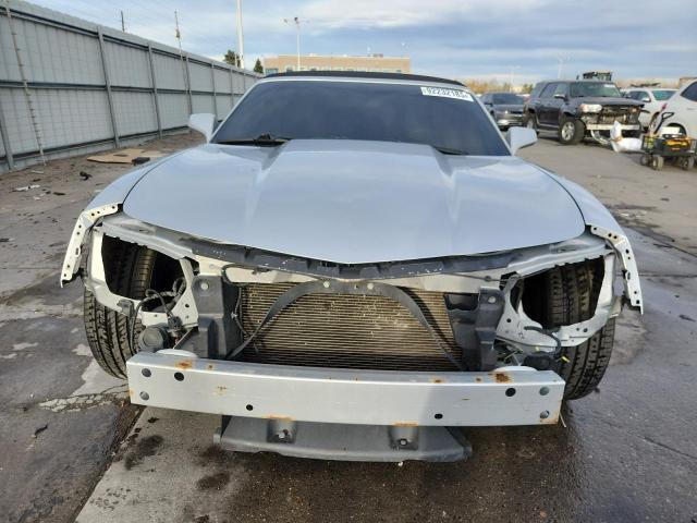 2G1FJ3DJ5B9206010 - 2011 CHEVROLET CAMARO SS ვერცხლისფერი ფოტო 5