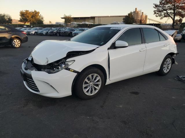 2015 TOYOTA CAMRY LE, 