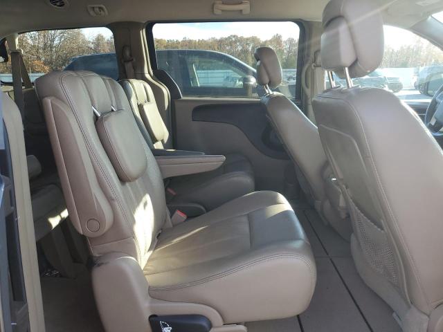 2C4RC1BG0CR200353 - 2012 CHRYSLER TOWN & COU TOURING BLACK photo 11