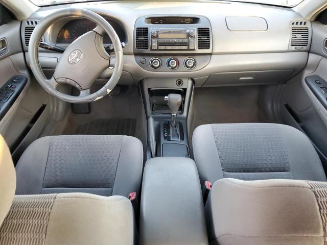 4T1BE32K85U968384 - 2005 TOYOTA CAMRY LE TAN photo 8