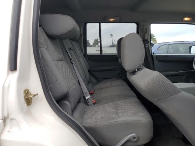 1J8HG48KX7C505542 - 2007 JEEP COMMANDER 白色 照片 11
