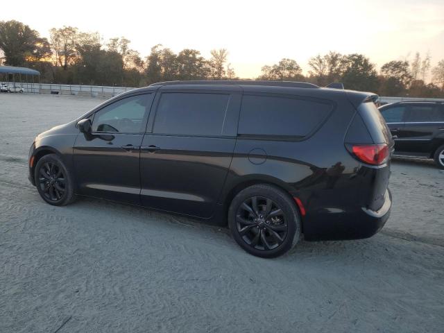 2C4RC1EG4LR236090 - 2020 CHRYSLER PACIFICA TOURING L PLUS BLACK photo 2