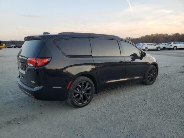 2C4RC1EG4LR236090 - 2020 CHRYSLER PACIFICA TOURING L PLUS BLACK photo 3