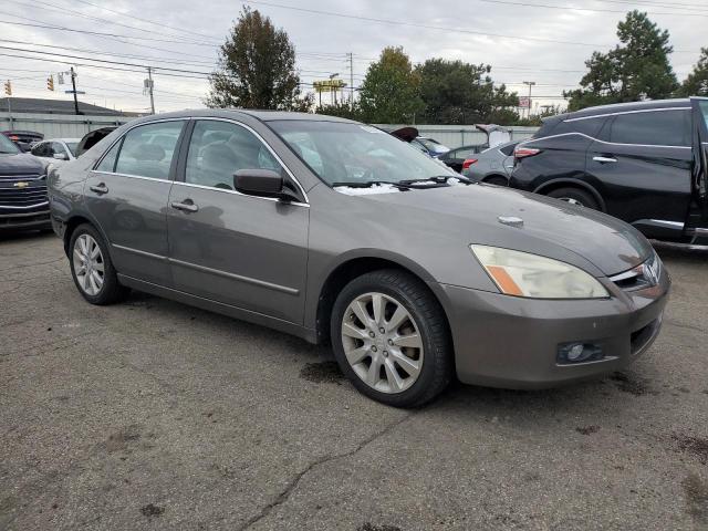 1HGCM66506A030093 - 2006 HONDA ACCORD EX ნაცრისფერი ფოტო 4