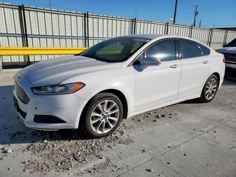2014 FORD FUSION SE, 