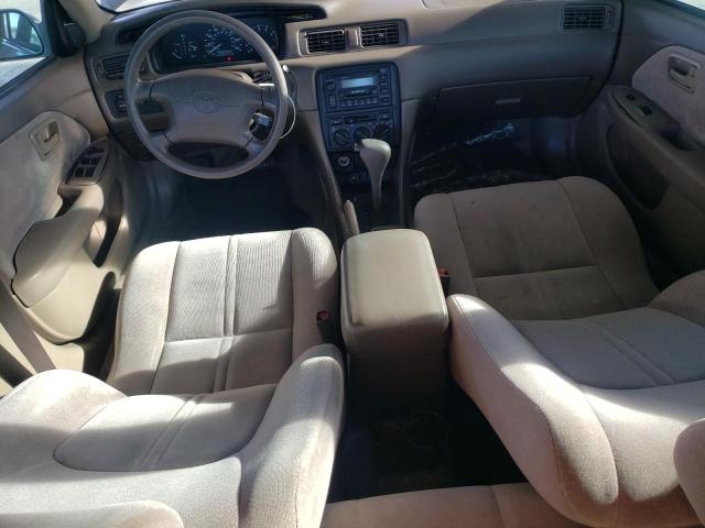 4T1BG22KXXU451935 - 1999 TOYOTA CAMRY CE فضي صورة 8