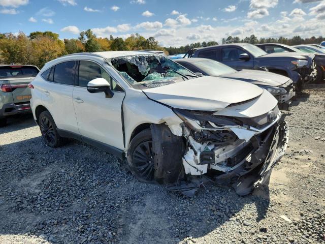 JTEAAAAH1MJ037291 - 2021 TOYOTA VENZA LE WHITE photo 4